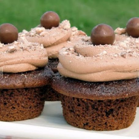 Chocolate Malt Cupcake