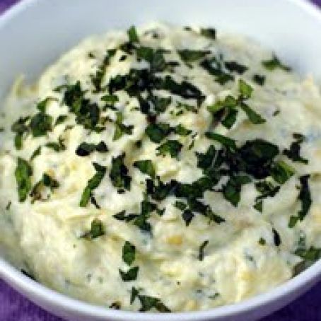 LEBANESE MOUTABAL DIP