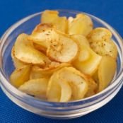 Roasted parsnip crisps