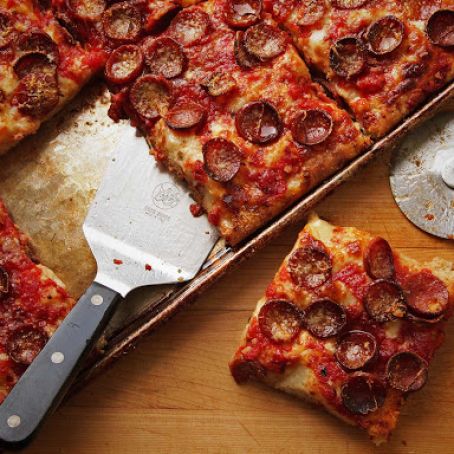 PIZZA*****Pepperoni & Green Olive Sheet-Pan Pizza