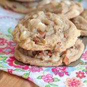 SNICKERDOODLE-LIKE CINNAMON & WHITE CHIP COOKIES