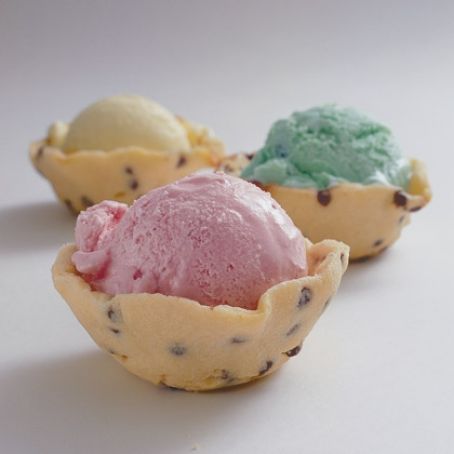 Ice-cream Cookie Cups
