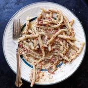 Busiate alla Trapanese (Corkscrew Pasta with Trapanese Pesto)