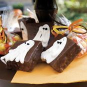 Chocolate Ghost Cakes*