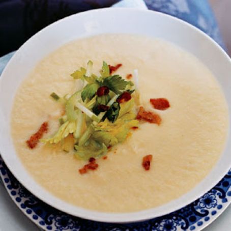 CELERY-ROOT SOUP WITH BACON AND GREEN APPLE