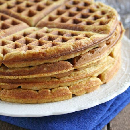Whole Wheat Pumpkin Waffles