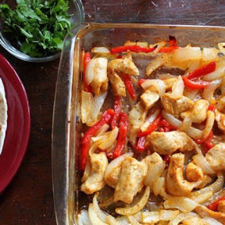 Easy Oven-Baked Chicken Fajitas
