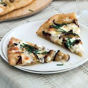 SHIITAKE & CHANTERELLE PIZZA w/GOAT CHEESE