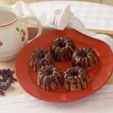 Mini Toffee Bundt Pound Cakes
