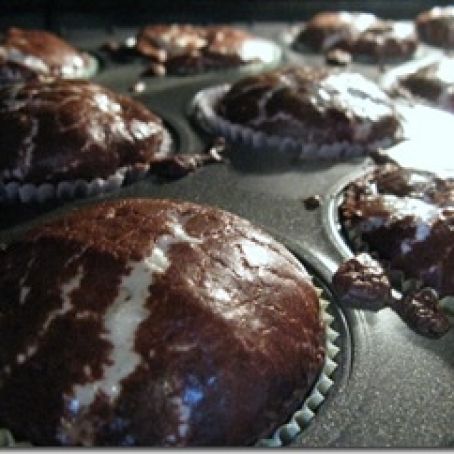 Marshmallow Brownie Cupcakes