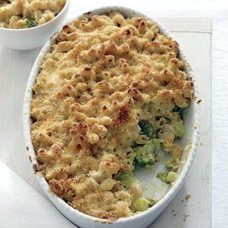 Baked Mac & Cheese w/ Broccoli