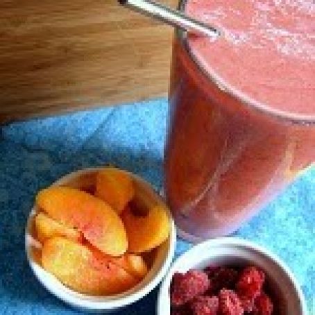 Smoothie - all kinds (ourbestbites)