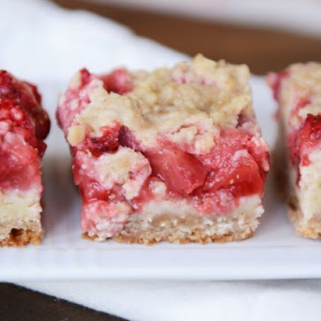 Bars: Strawberry Shortcake Bars