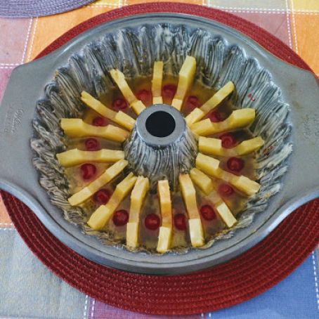 Upside-Down Pineapple Bundt Cake