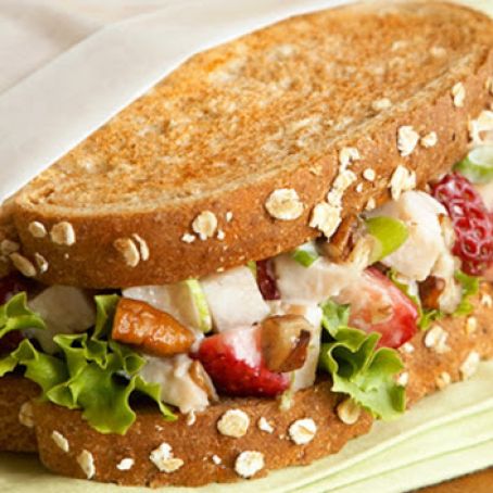 Balsamic Berry and Turkey Salad Sandwiches