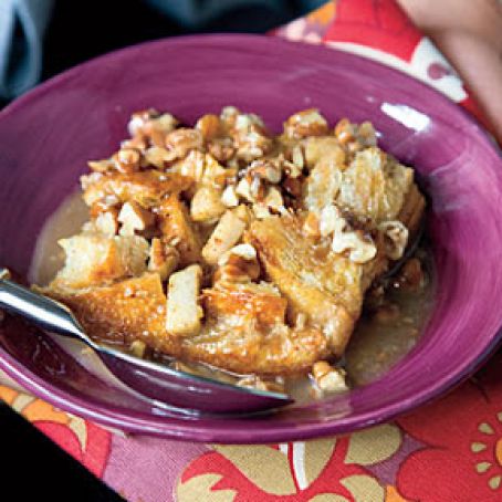 Spiced Caramel-Apple Bread Pudding