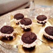 Peppermint Patty Sandwich Cookies