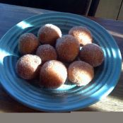 Cinnamon Donut Holes