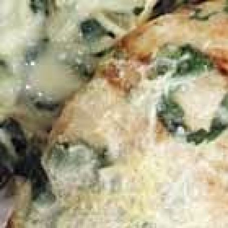 Chicken Breasts with Spinach Cream Sauce