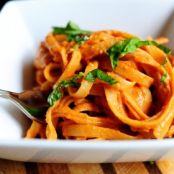 Pasta with tomato cream sauce