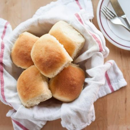 BREAD - Soft & Tender Dinner Rolls