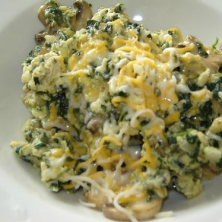 Spinach, Mushroom, and Feta Cheese Scramble
