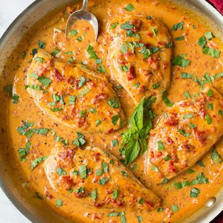 Skillet Chicken with Creamy Sun Dried Tomato Sauce