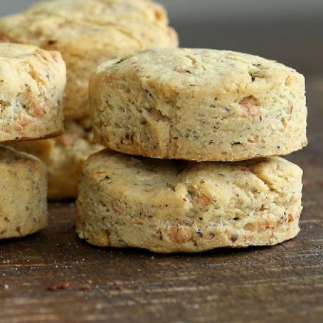 Gluten-Free Jalapeño Pepper Jack Biscuits Vegan