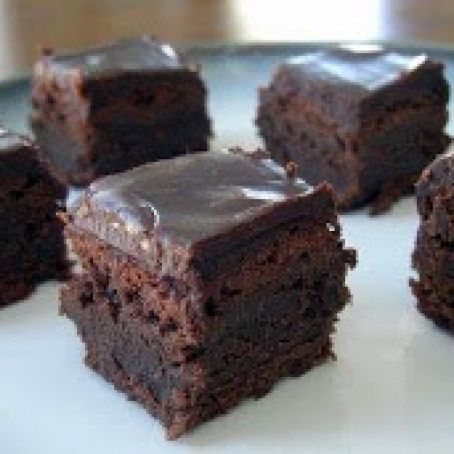 Hot Chocolate Brownie Bites