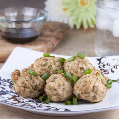Asian Turkey Meatballs With Lime Sesame Dipping Sauce