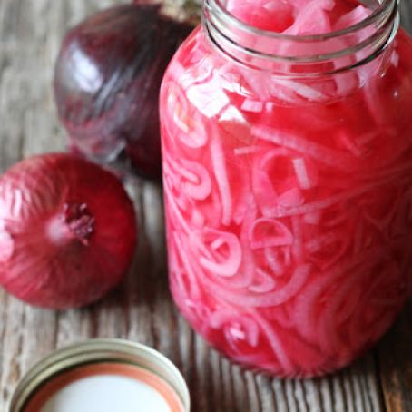 Easy Pickled Onions