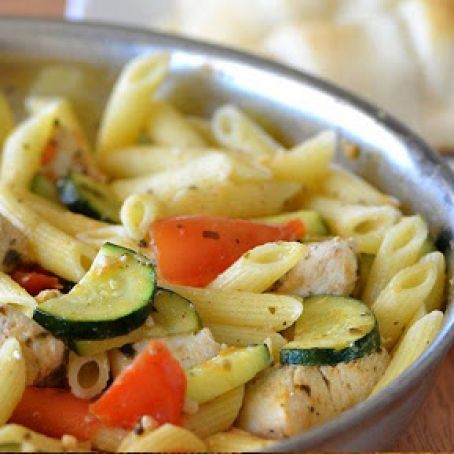 Tomato, Zucchini and Chicken Skillet Pasta