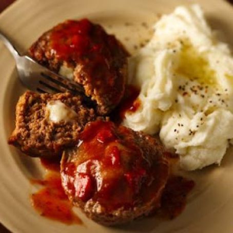 Mini Meat Loaves Stuffed With Cheese