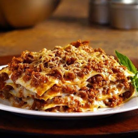 The Ultimate Lasagna    (Tyler Florence)