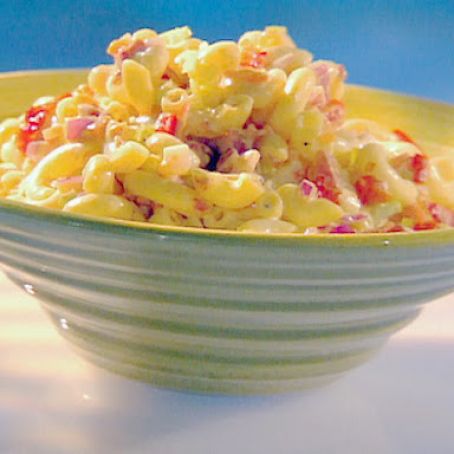 Mac-Daddi-Roni Salad