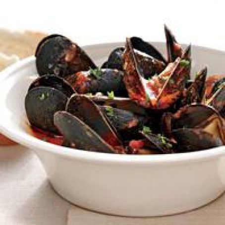 Mussels in Spicy Broth
