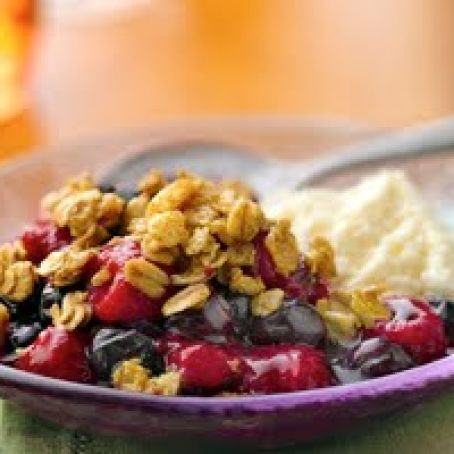 Mixed-Berry Granola Crunch