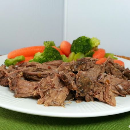 Slow cooker balsamic beef