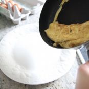 Omelette Roulée (Rolled Omelette)-Julia Child’s