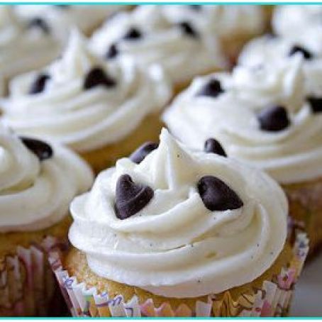 Cannoli Cupcakes 2