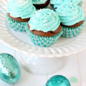 Cadbury Egg Cupcakes