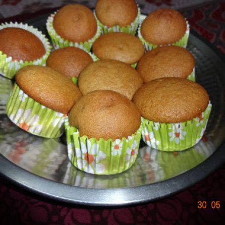 Simple vanilla cupcake