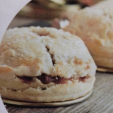 Spiced Peach Mason Jar Lid Pie