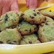 Mint Chocolate Chip Cookies with Ice Cream