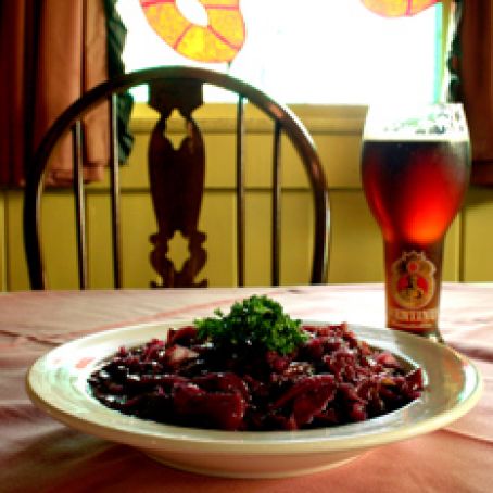 Bavarian Chef's Apple Cabbage