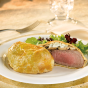 Mini Beef Wellingtons with Mushrooms & Gorgonzola