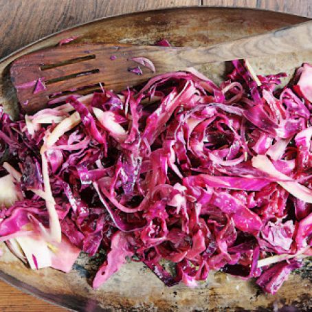 Red Cabbage & Fennel Saute'