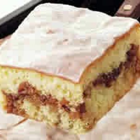 Honey Bun Cake