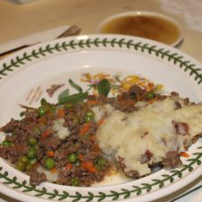 Reed's Shepherd's Pie with applesauce and blueberries