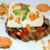 BACALAO CON PISTO Y SALSA ROMESCO